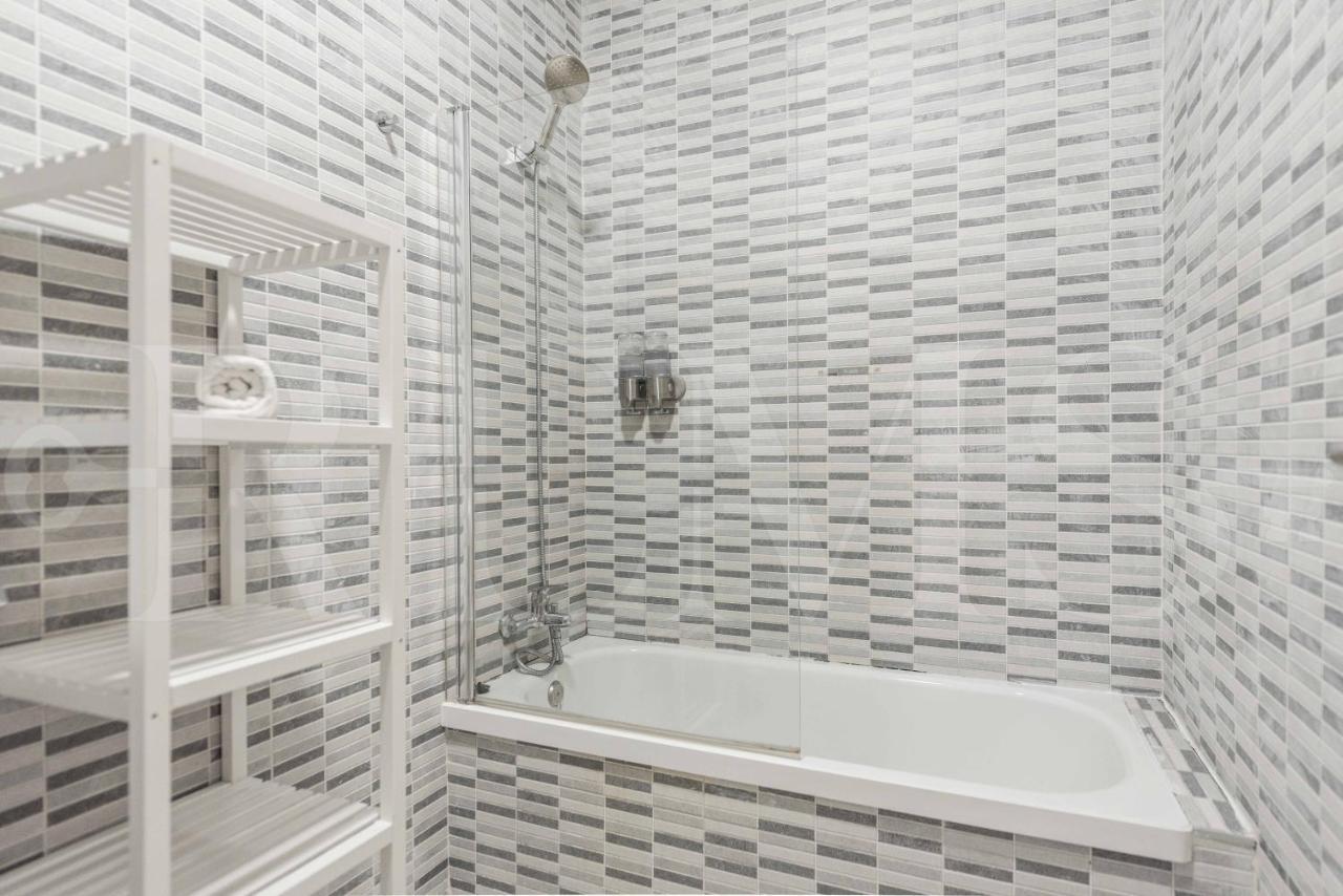 3Br Apartment With Parking And Patio In The Center By Rems مالقة المظهر الخارجي الصورة